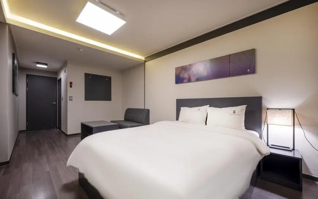 Gyeongju COZA Hotel