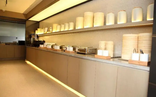 Ji Hotel (Chengdu Tianfu Square Daye Road Store)
