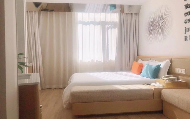 Nanjing Goldstar Hotel