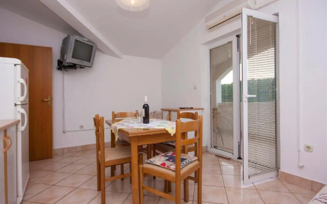 Apartment Bajan 545