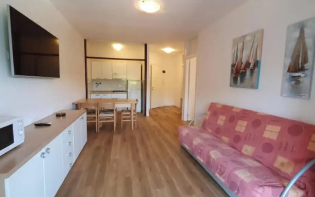 Well-equipped Apartment on the Seafront of Lignano