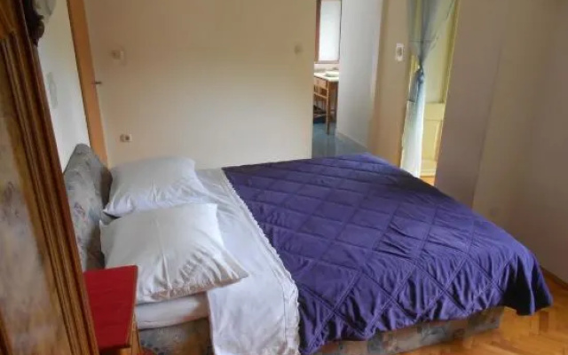 Guesthouse Kuća na šterne