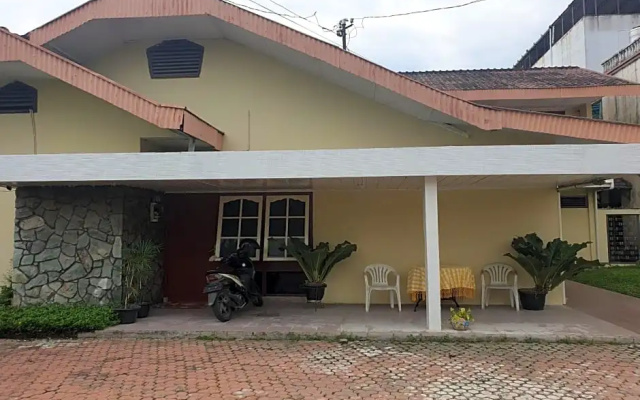 OYO Life 2604 Elicia Kost