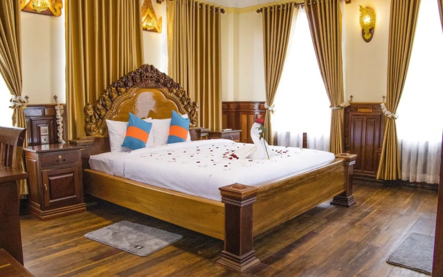 Puok hotel & Resort
