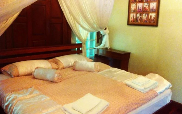 ฺBaan Luktor Resort (บ้านลูกท้อรีสอร์ท)