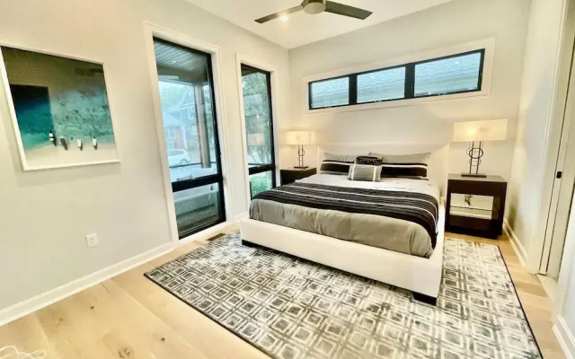 Sandalwood Street 306