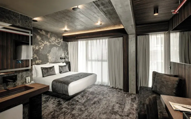 Fitch Hotel
