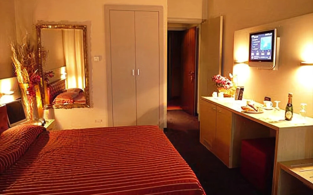 Hotel Pagoda