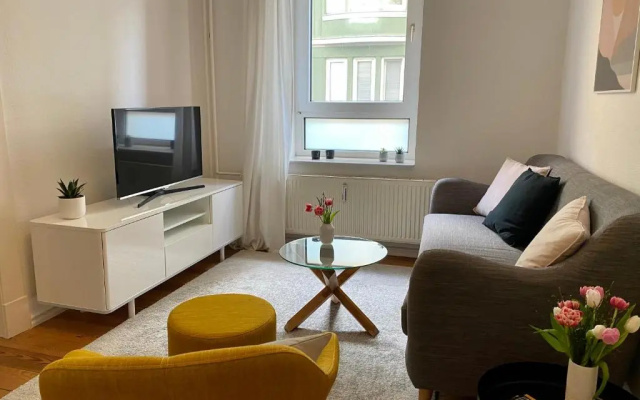 Zentrumsnahe Schone Altbauwohnung Bis 4 Personen