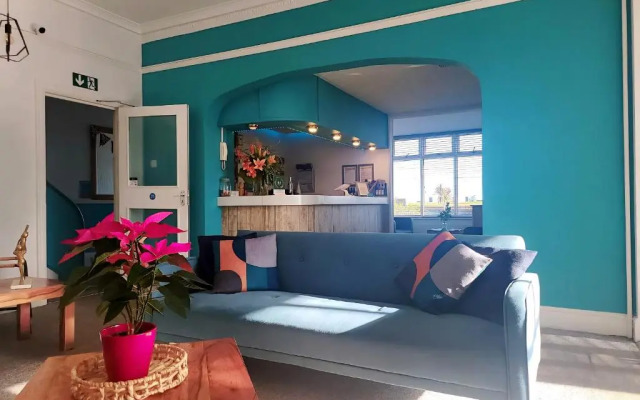 Beach Hotel Torbay