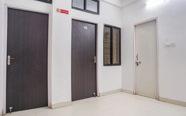 FabHotel The Vinayak