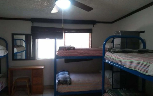 Ensenada Backpackers