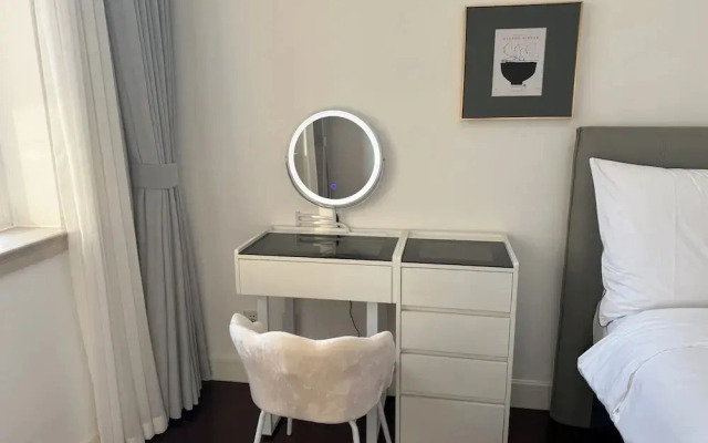 Tyms Changning 2BR near Zhongshan  Metro