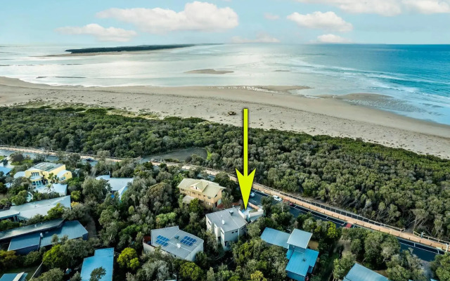 SALT ON SURF Inverloch