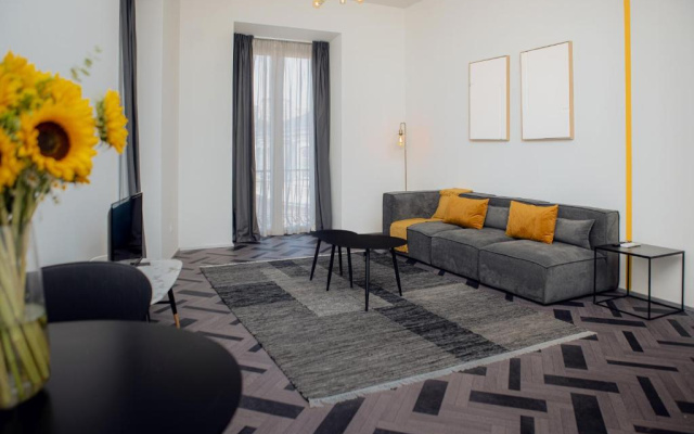 Gloria Suites Hotel by Succeed