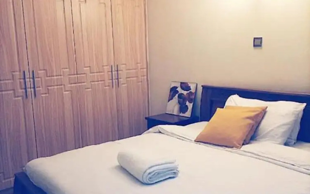 Stay.Plus Mideya Suites Kileleshwa