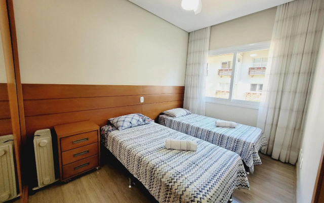 Casa de Pedra Apartamento 103 esmeralda - Próximo ao Super Carros