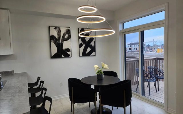 Exclusive Home in Niagara Falls