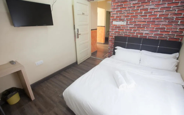 Natol Homestay-LA (Tabuan Jaya)