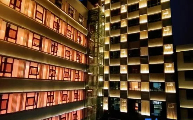 Jianguo HIDDEN Hotel (Pu'er Tea Source Plaza Daijia Alley)