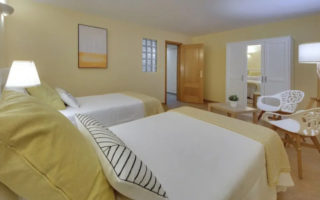 Eagle Eye Villa