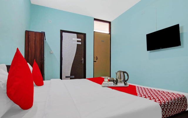 OYO Flagship 70330 Mohan Villa