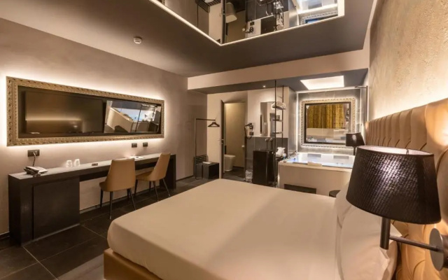 CHARLIE HOTEL Charme & Comfort