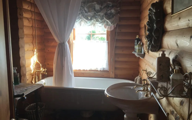 Balnabrechan Lodge