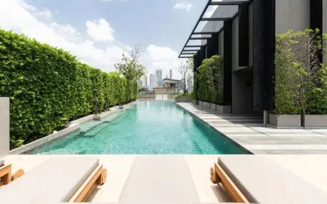 Urbitia Apartment Sukhumvit 36, Bangkok (1 Unit Condo)