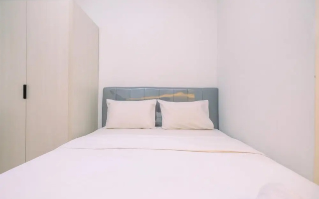 Comfy And Elegant Studio Transpark Cibubur Apartment