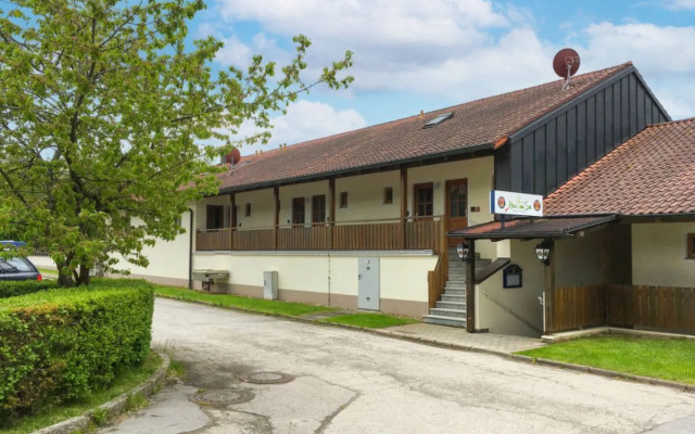 Am Hohen Bogen 9443