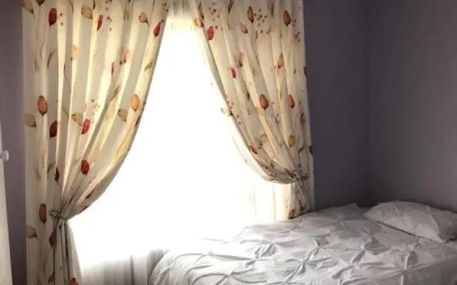 Lisa Cosy Place