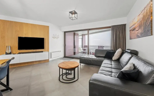 Apartment in Blankenberge With Sea Views
