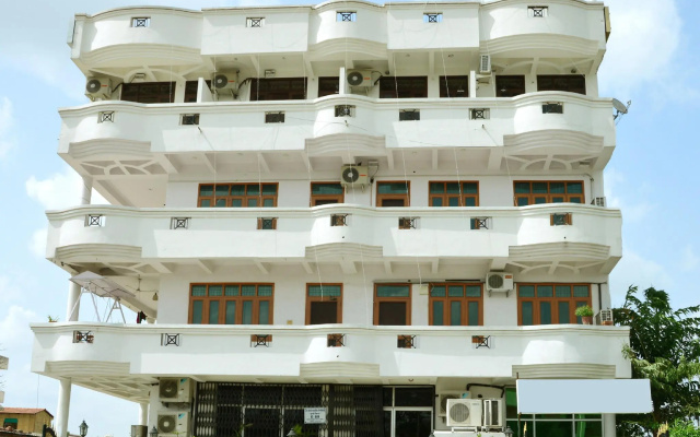 OYO 6105 Raj Regency