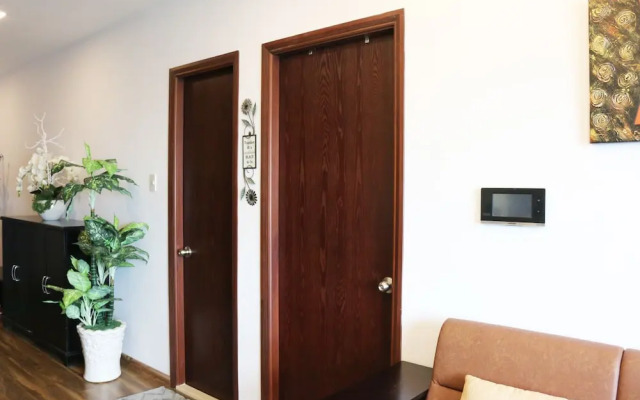 Beautiful Domain 2 Bedrooms