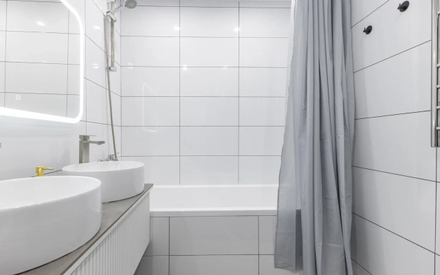 Апартаменты Comfort Home на Амирхана 11