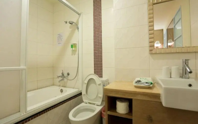 Tan Hui Modern Hotel