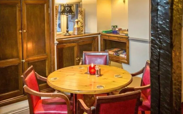 The Mortal Man Inn