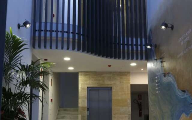 Отель Hostal la Pasajera Испания, Кониль-де-ла-Фронтера - отзывы, цены и фото номеров - забронировать отель Hostal la Pasajera онлайн вид на фасад