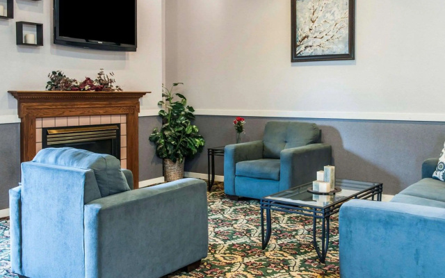 Quality Inn Rochester South