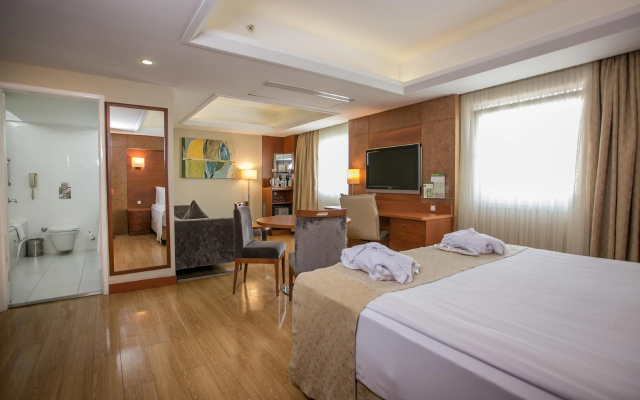 Holiday Inn Istanbul City by IHG