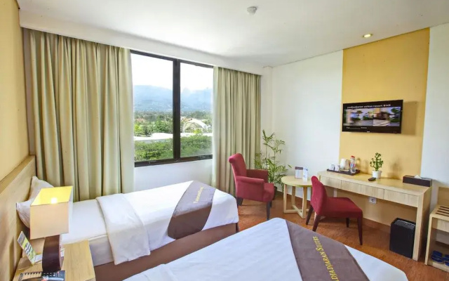 Padjadjaran Suites Resort and Convention Hotel