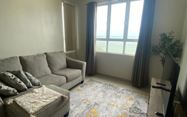 ORKED VANDA, 3 Bedroom apartment, SEAVIEW NETFLIXWIFIYOUTUBE