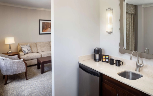 The Elms Hotel & Spa, a Destination by Hyatt Hotel