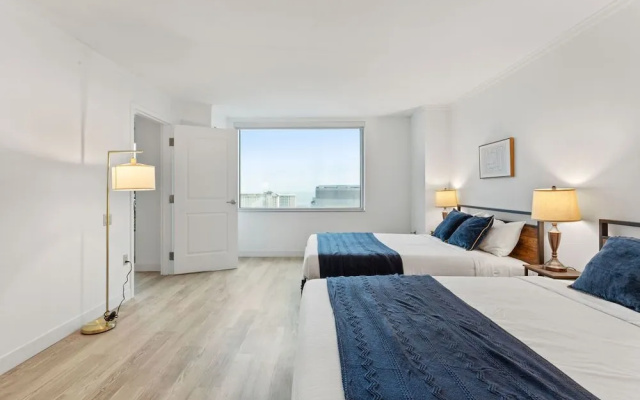 Two Beachfront Stylish CozySuites