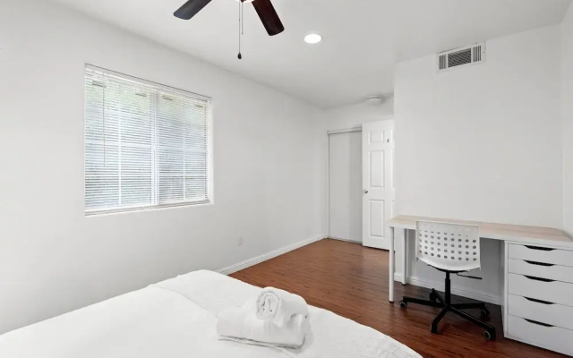 Near USC Dtla Spacious Private Bedroom 4