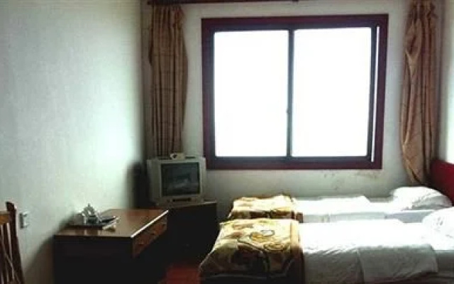 Mount Emei Jindingxiang Huaili Hotel