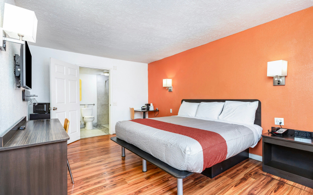 Relax Inn by OYO Columbus OH I 70
