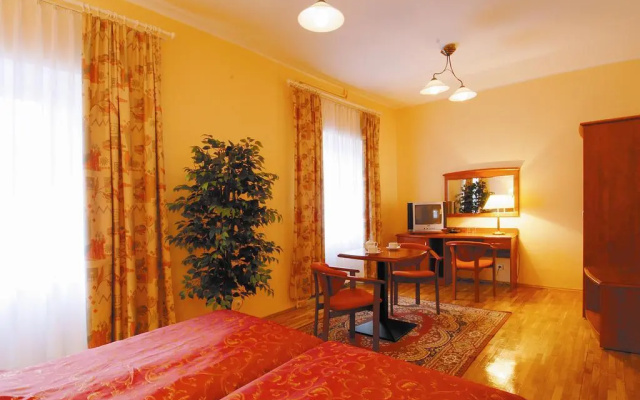 Hotel Caspar