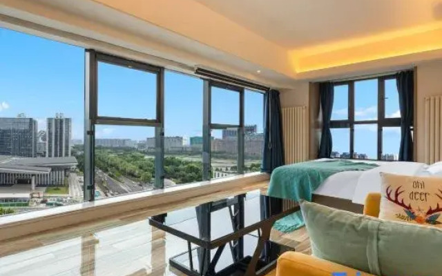 Zhengzhou Maitian Yiguo Hotel (Boya Plaza)